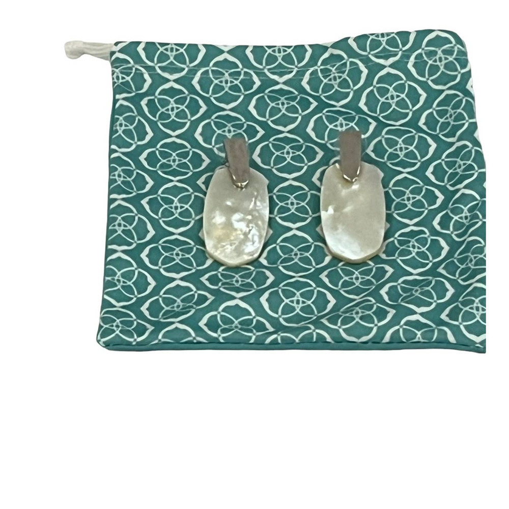 KENDRA Scott Ivory Silver Oval Drop Mother of Pearl Statement Earrings - Picture 3 of 10